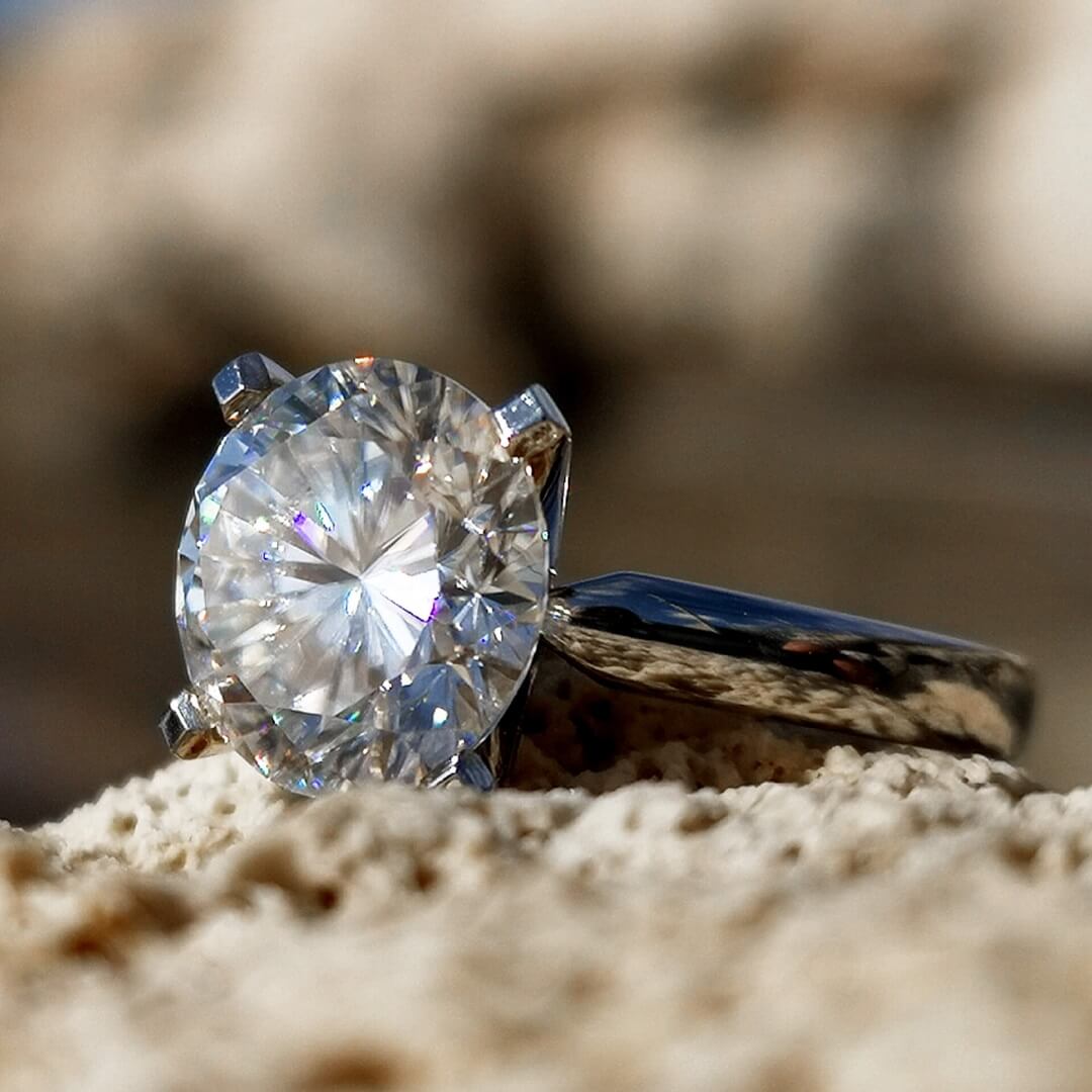 4.75CTW moissanite F/VVS1 platinum ring - SOPHYGEMS