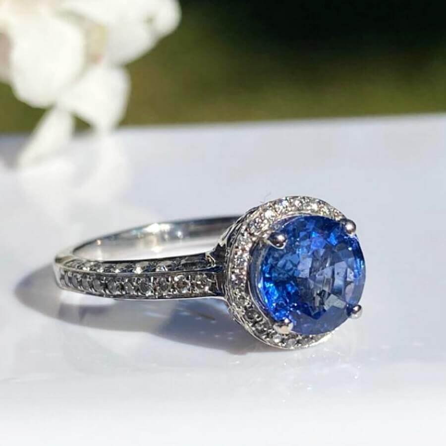 Natural Sapphire & Diamond 18K White Gold Ring - SOPHYGEMS