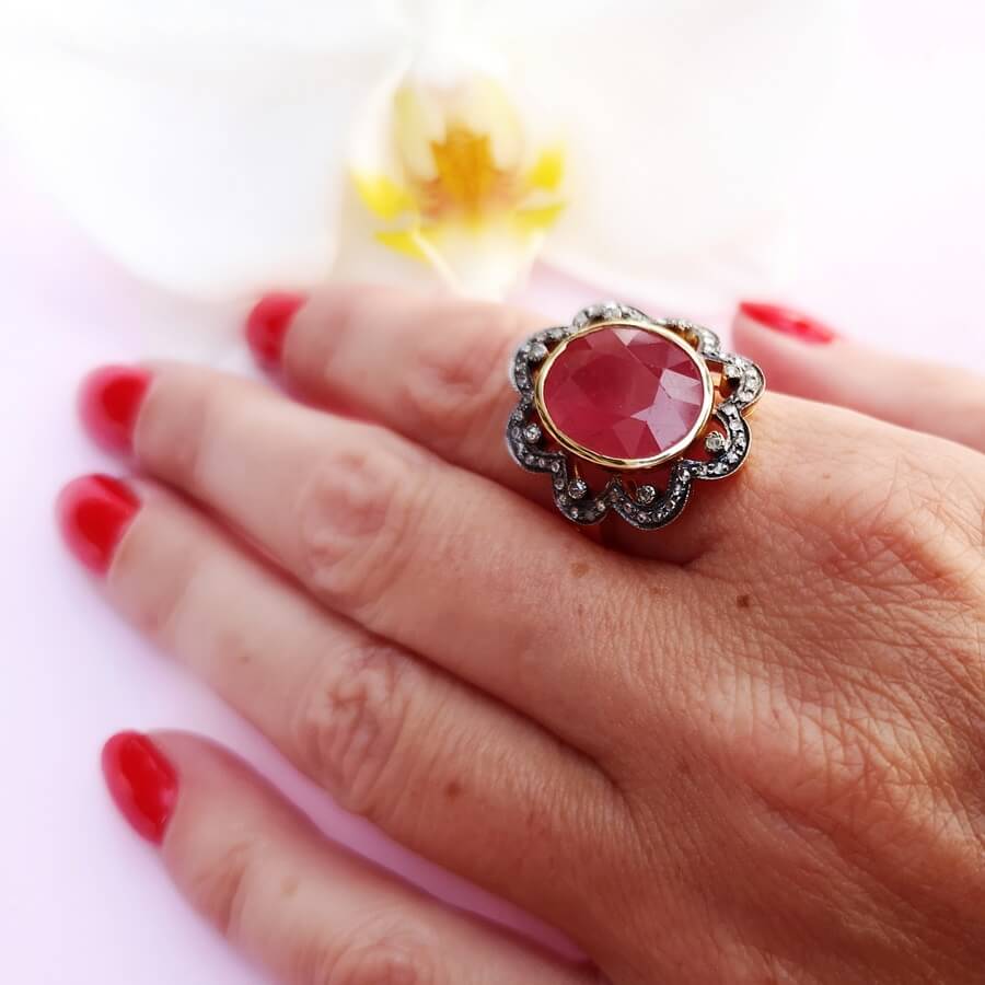 Red Ruby and Diamonds Gold Ring Handmade - SOPHYGEMS