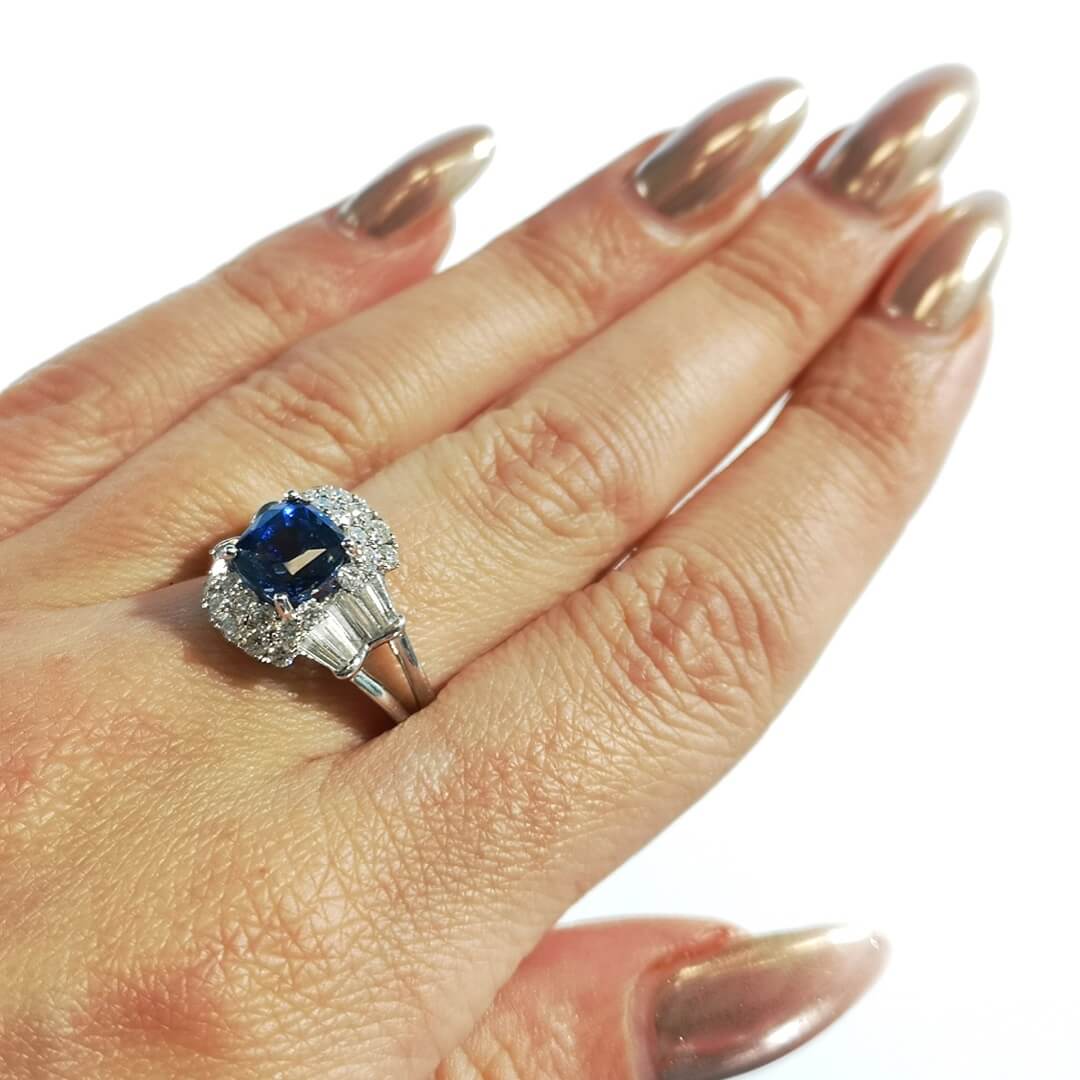 Sapphire & Diamonds Exclusive White Gold Ring - SOPHYGEMS