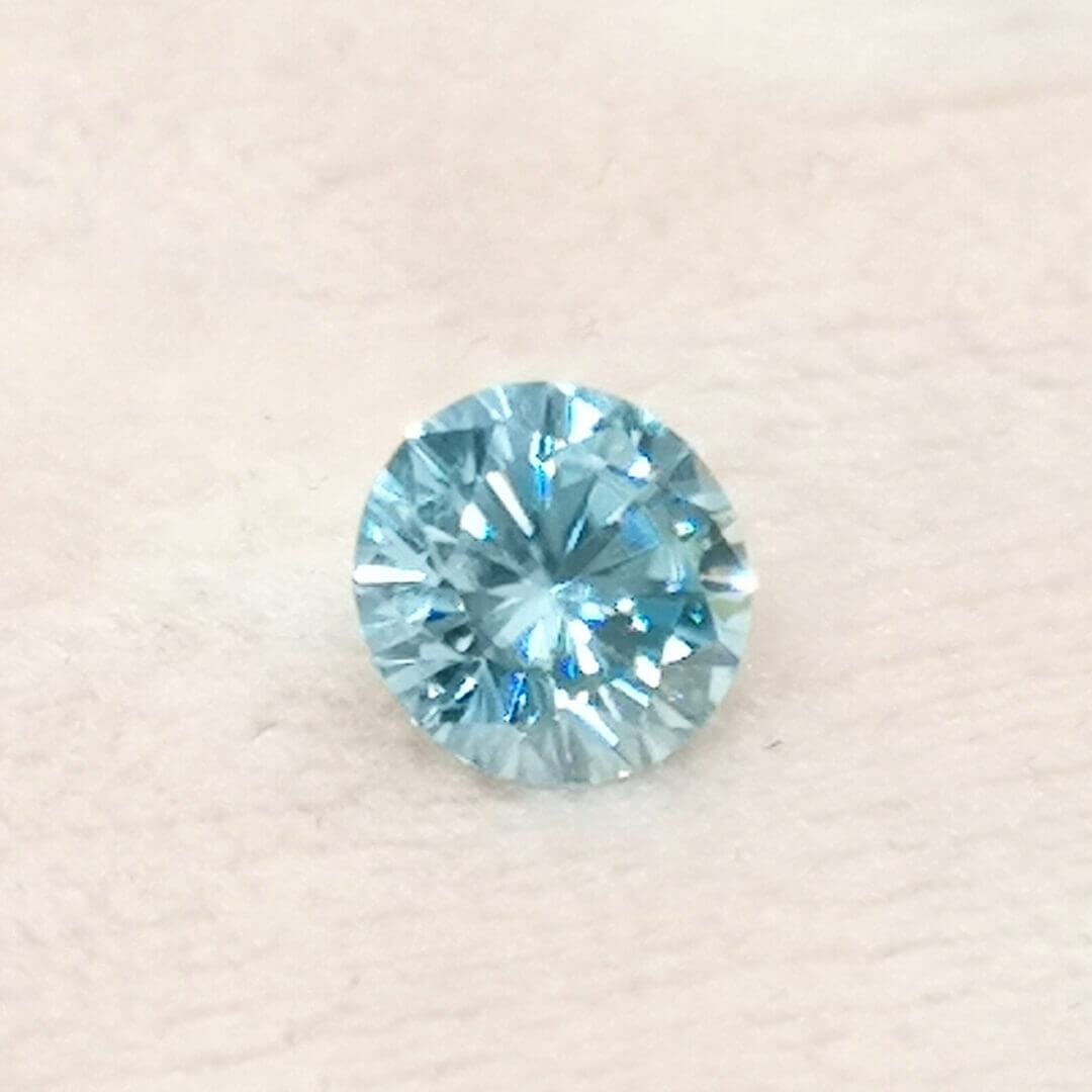 1CTW DEW Moissanite Light Blue - SOPHYGEMS