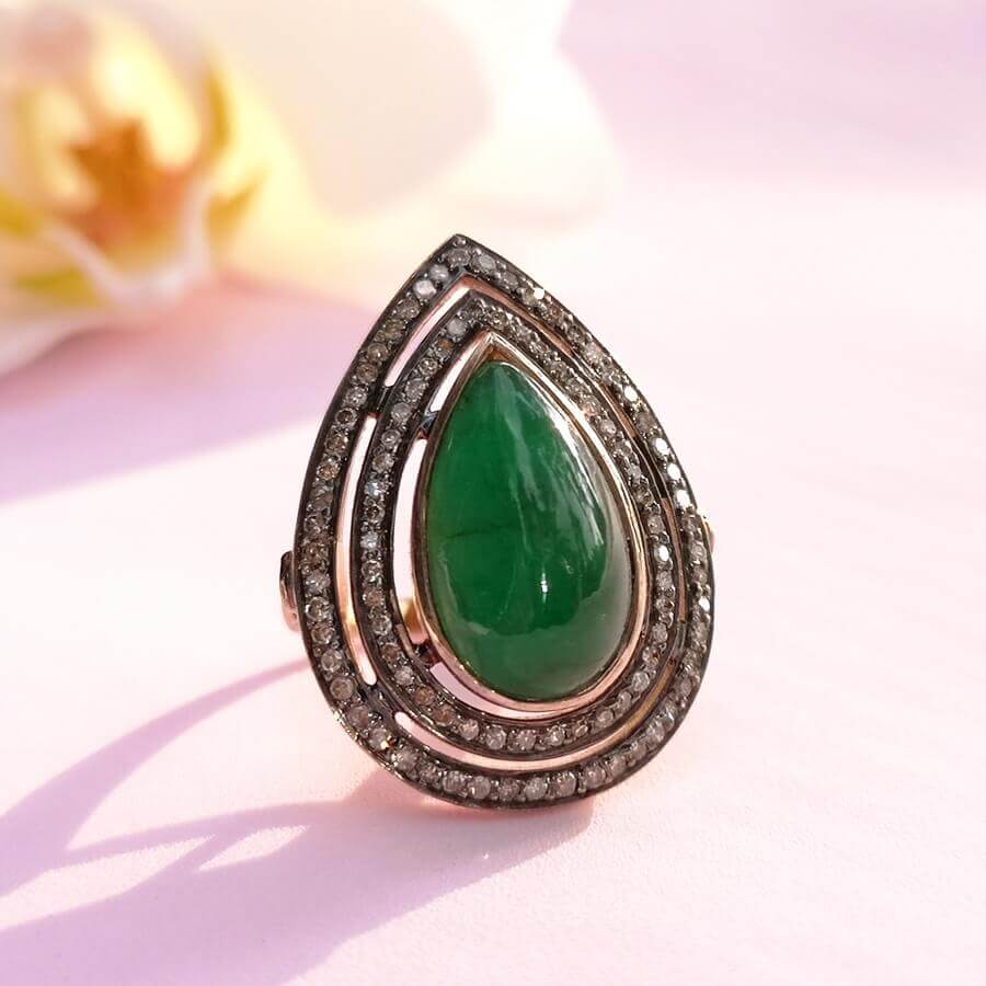 Emerald 6ct and Diamonds Gold Ring - SOPHYGEMS