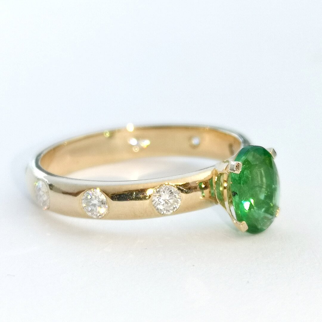 Emerald and Moissanites Engagement Gold Ring - SOPHYGEMS