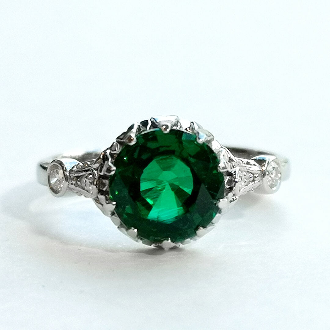 Emerald & Moissanite White Gold Ring - SOPHYGEMS