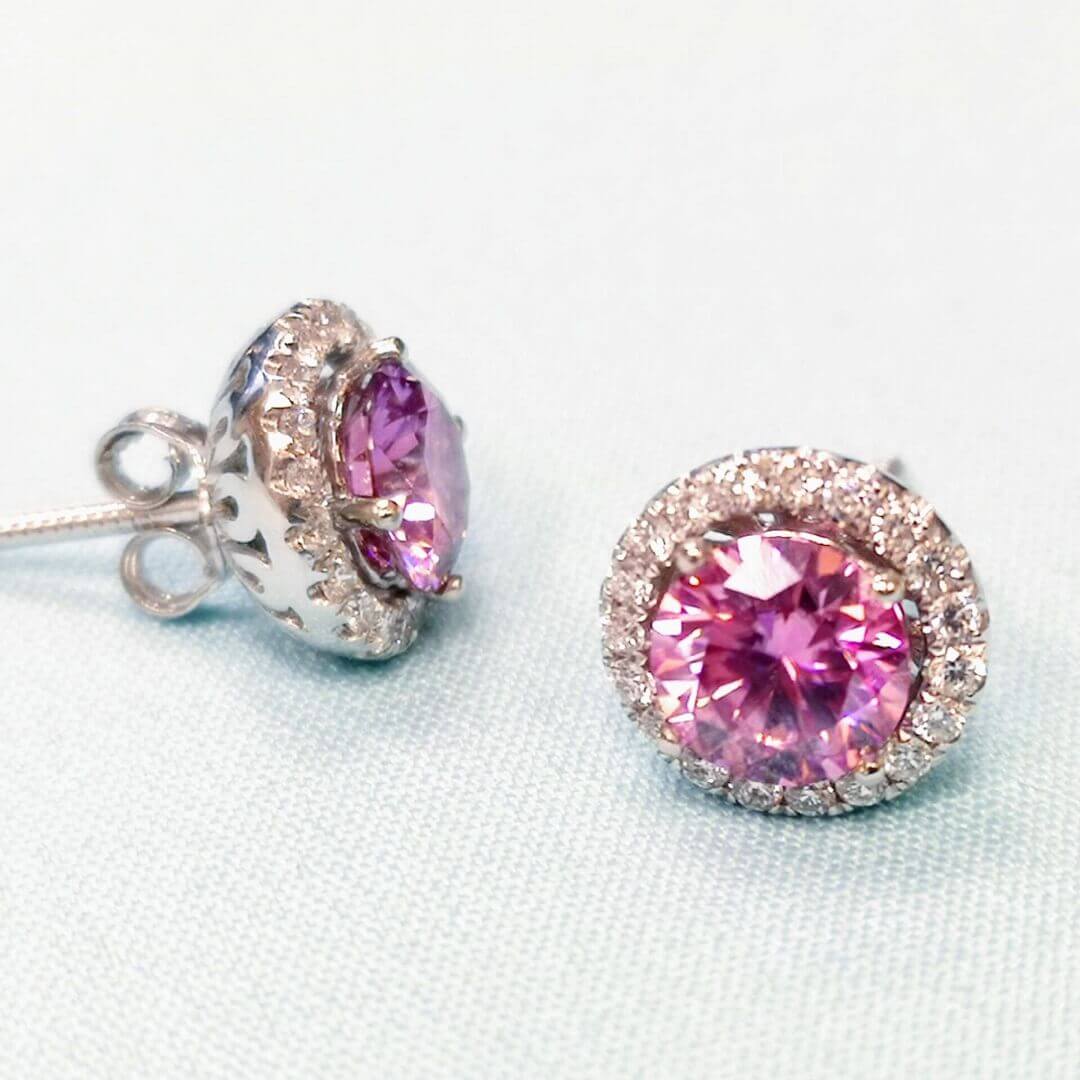 Gold Earrings with Diamonds and Pink Moissanite - SOPHYGEMS