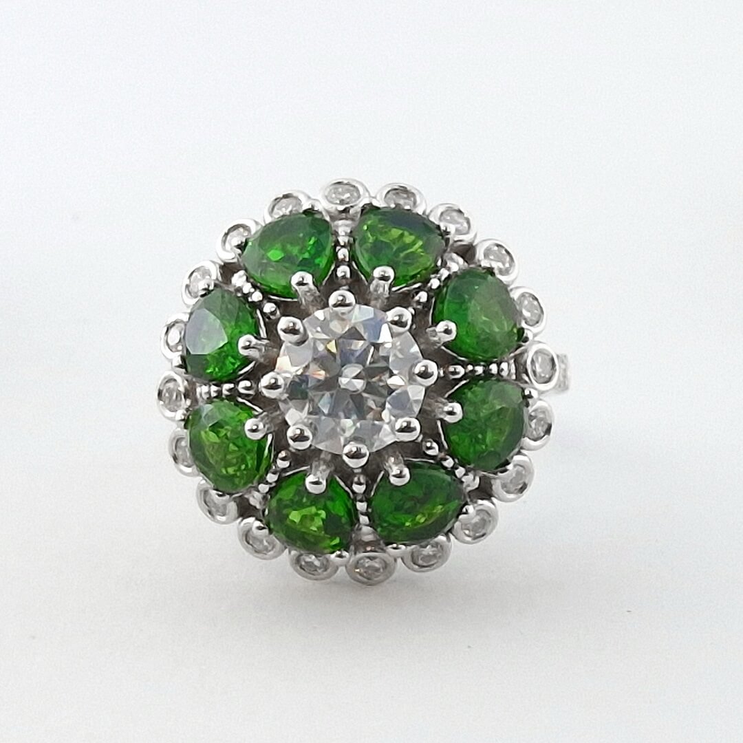 Moissanite Chromdiopside 14K White Gold Ring - SOPHYGEMS