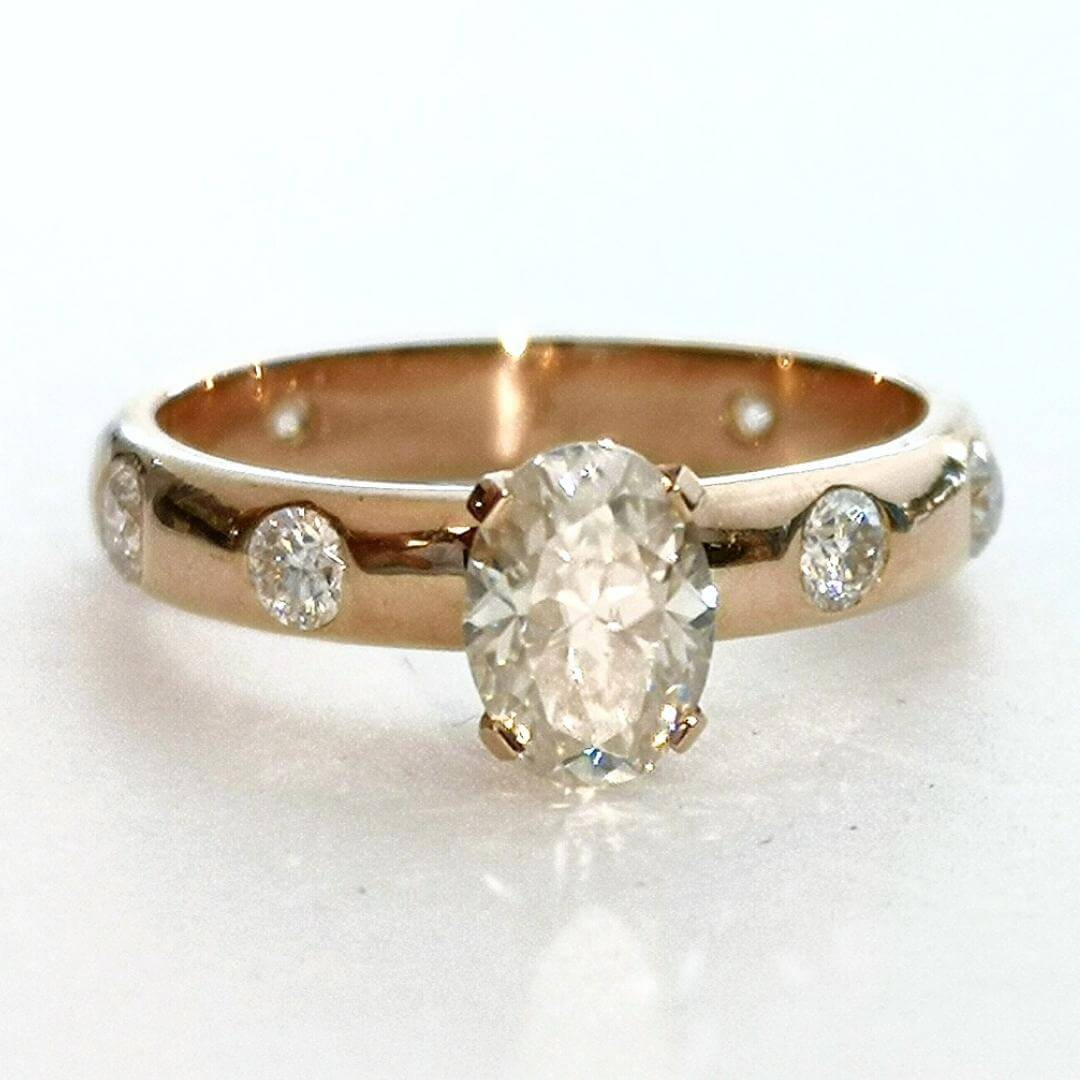 Oval Moissanite Engagement Gold Ring - SOPHYGEMS