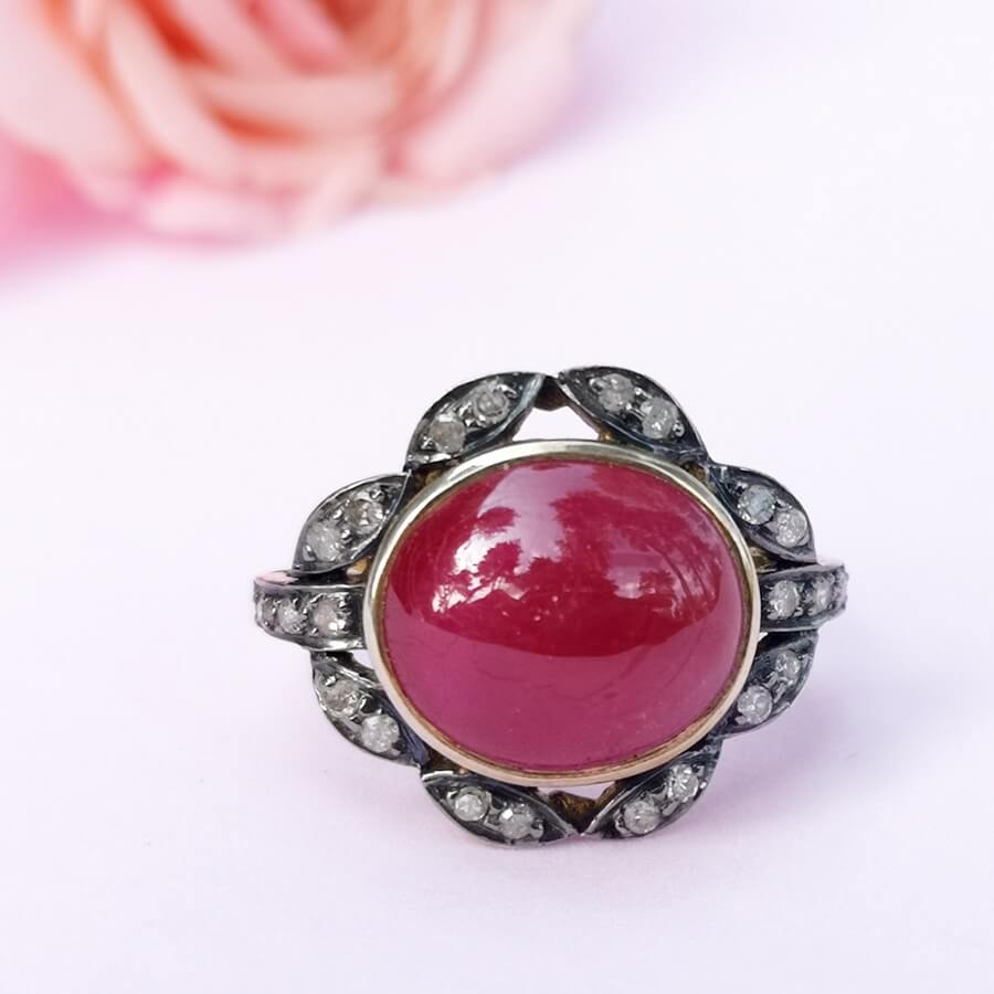 Ruby and Diamonds Gold Ring Art Deco - SOPHYGEMS