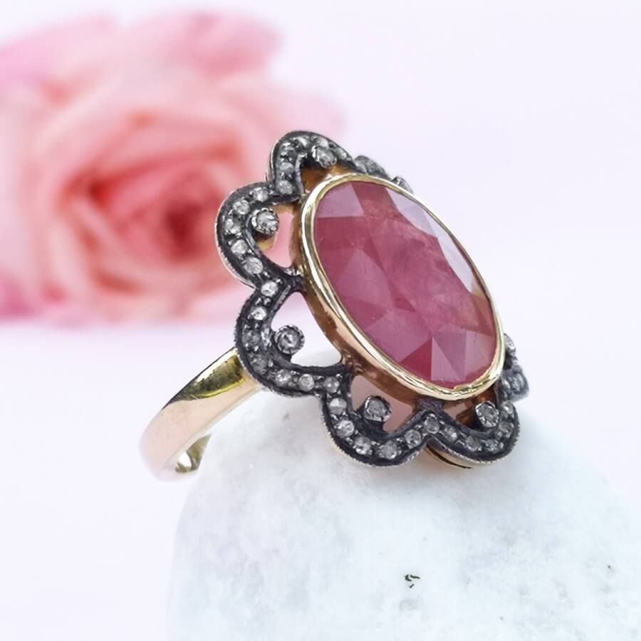 Ruby and Diamonds Gold Ring Vintage design - SOPHYGEMS