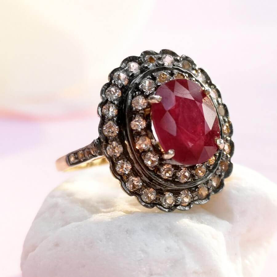 Ruby Gold Ring with White Topaz - SOPHYGEMS