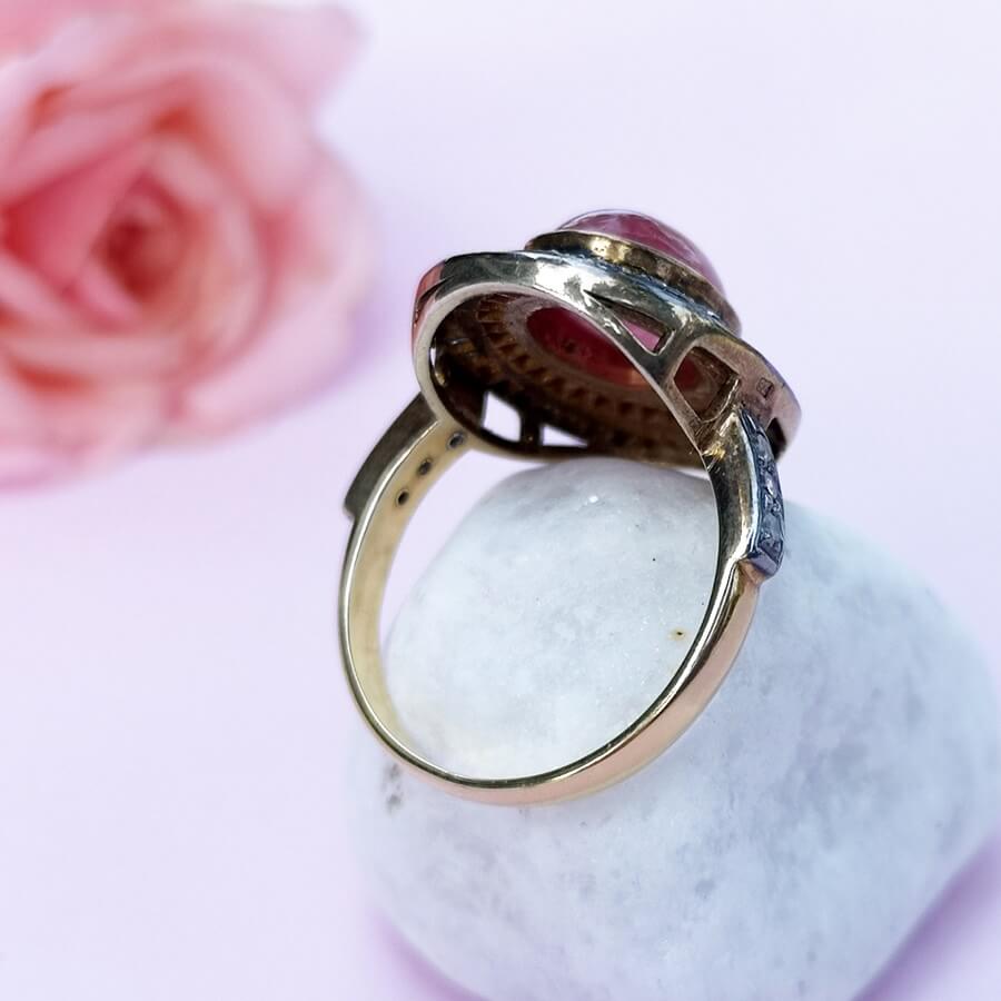 Ruby Kabachon and Diamonds Gold Ring - SOPHYGEMS